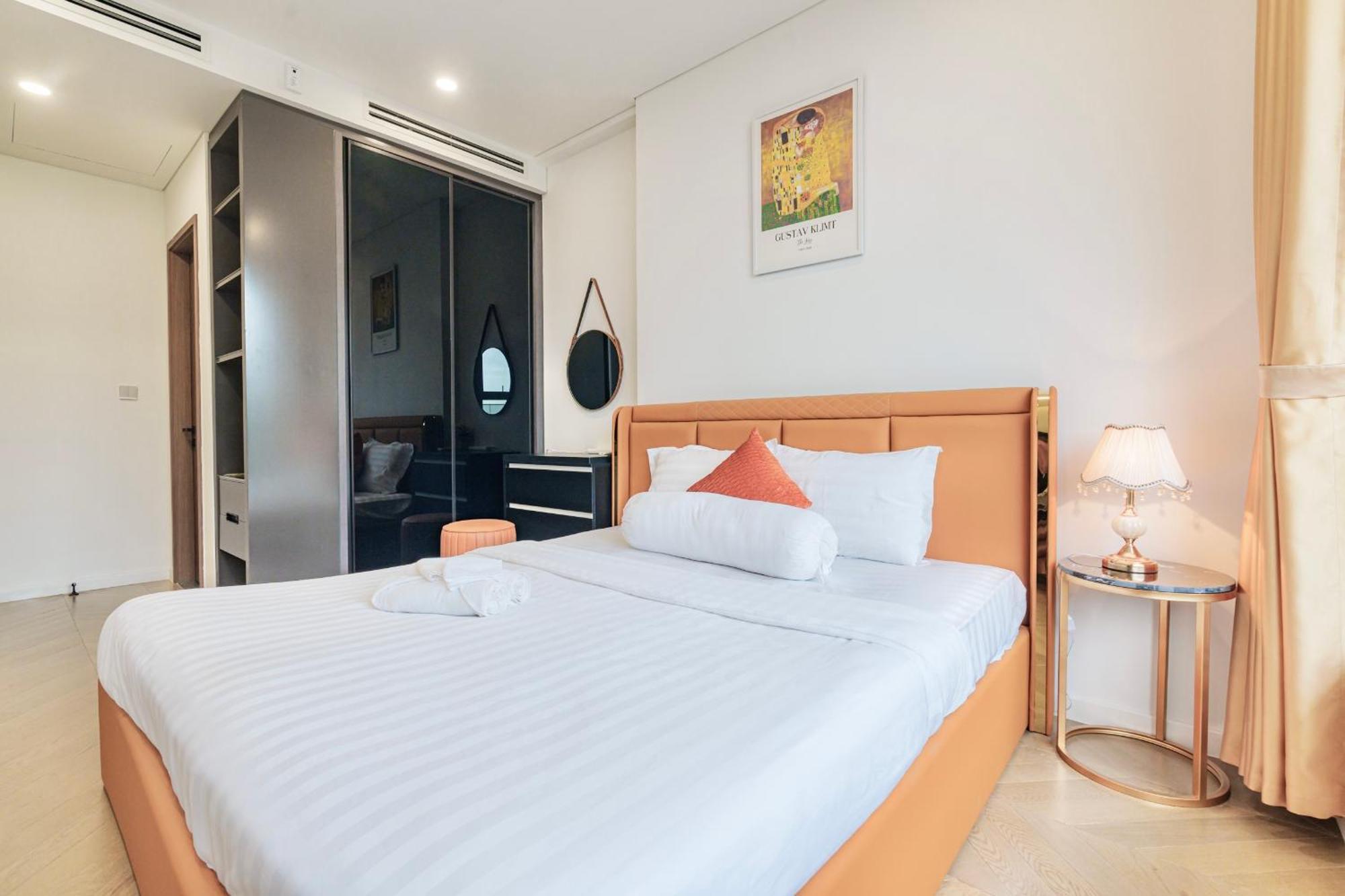 Ambihome 2br 2wc Lumiere Riverside An Phu District 2 *